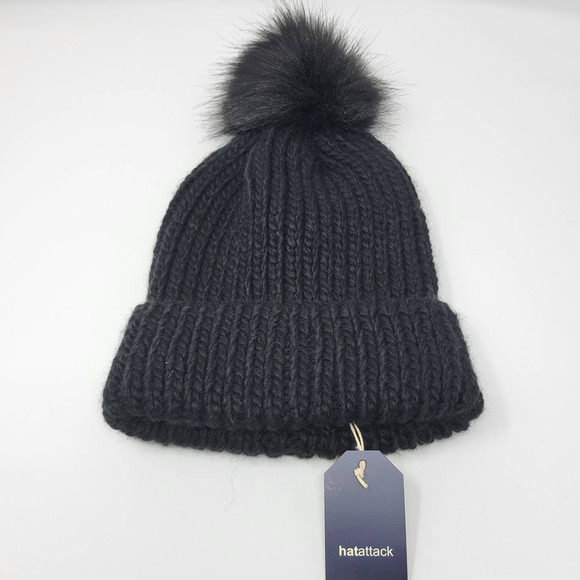 Hat Attack Bryce Beanie Hat With Removable Pom In Black New - Picture 2 of 4